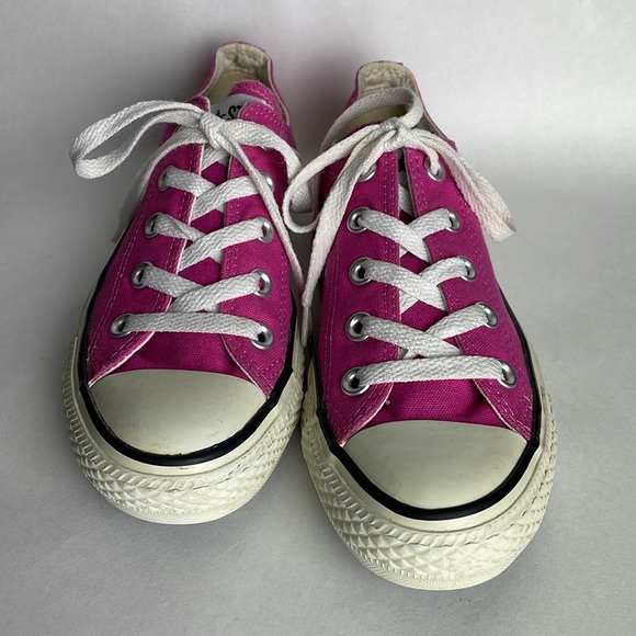 CONVERSE•ALL STAR•PINK•WOMENS 6 - Picture 2 of 7